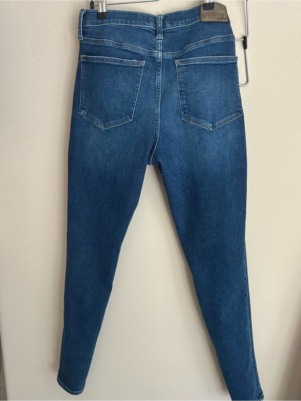 Madewell Mid-Rise Skinny Jeans — Size 29 - Picture 8 of 9